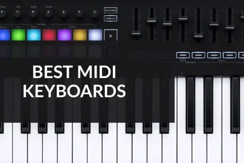 Teclado MIDI con pads luminosos y faders, ideal para tu software de producción musical.