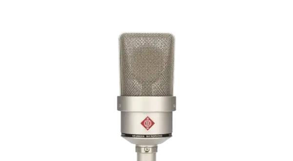 El Neumann TLM 103, a menudo considerado el micrófono más caro del mundo por su calidad, captura cada matiz.