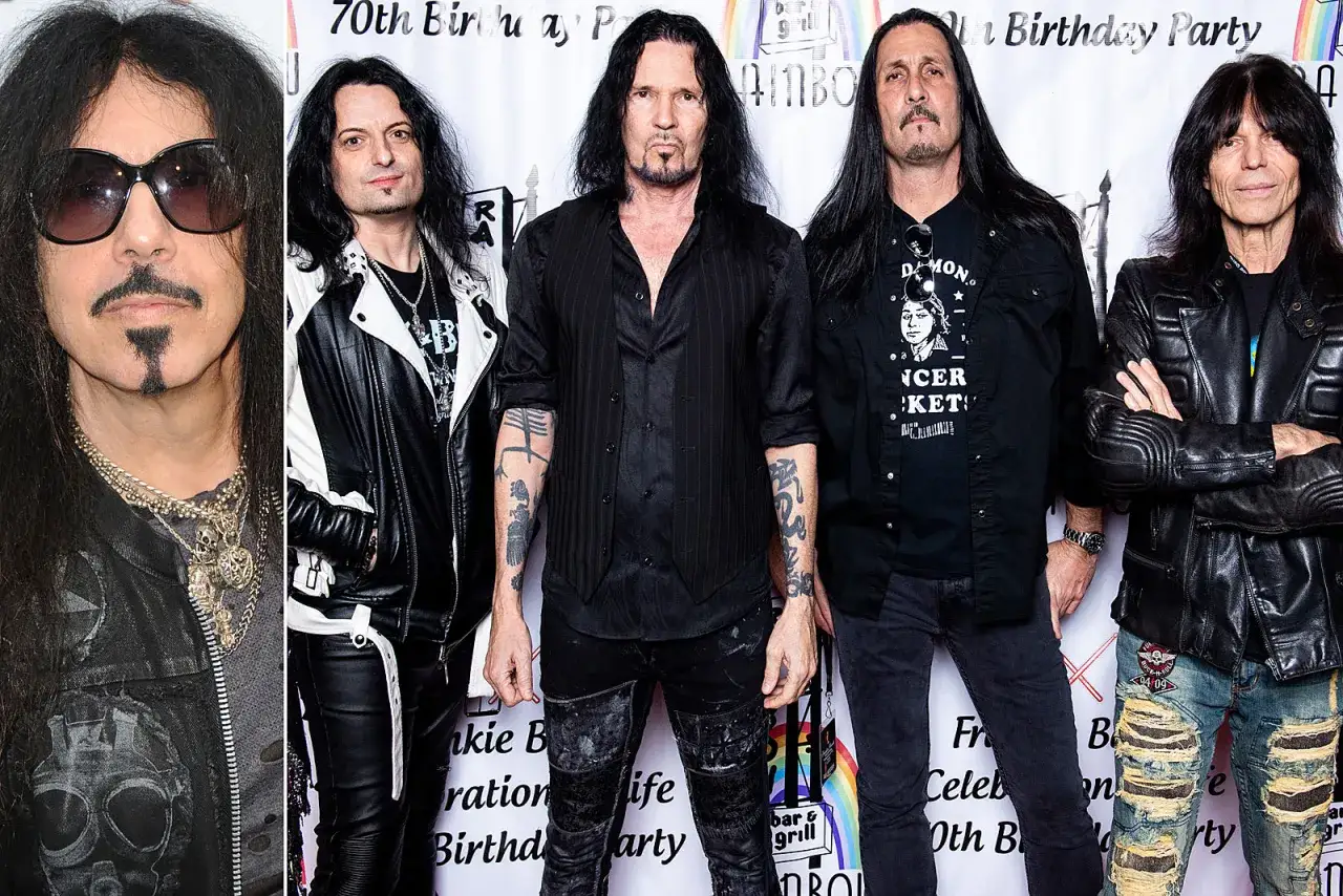 Miembros de Quiet Riot posan juntos.